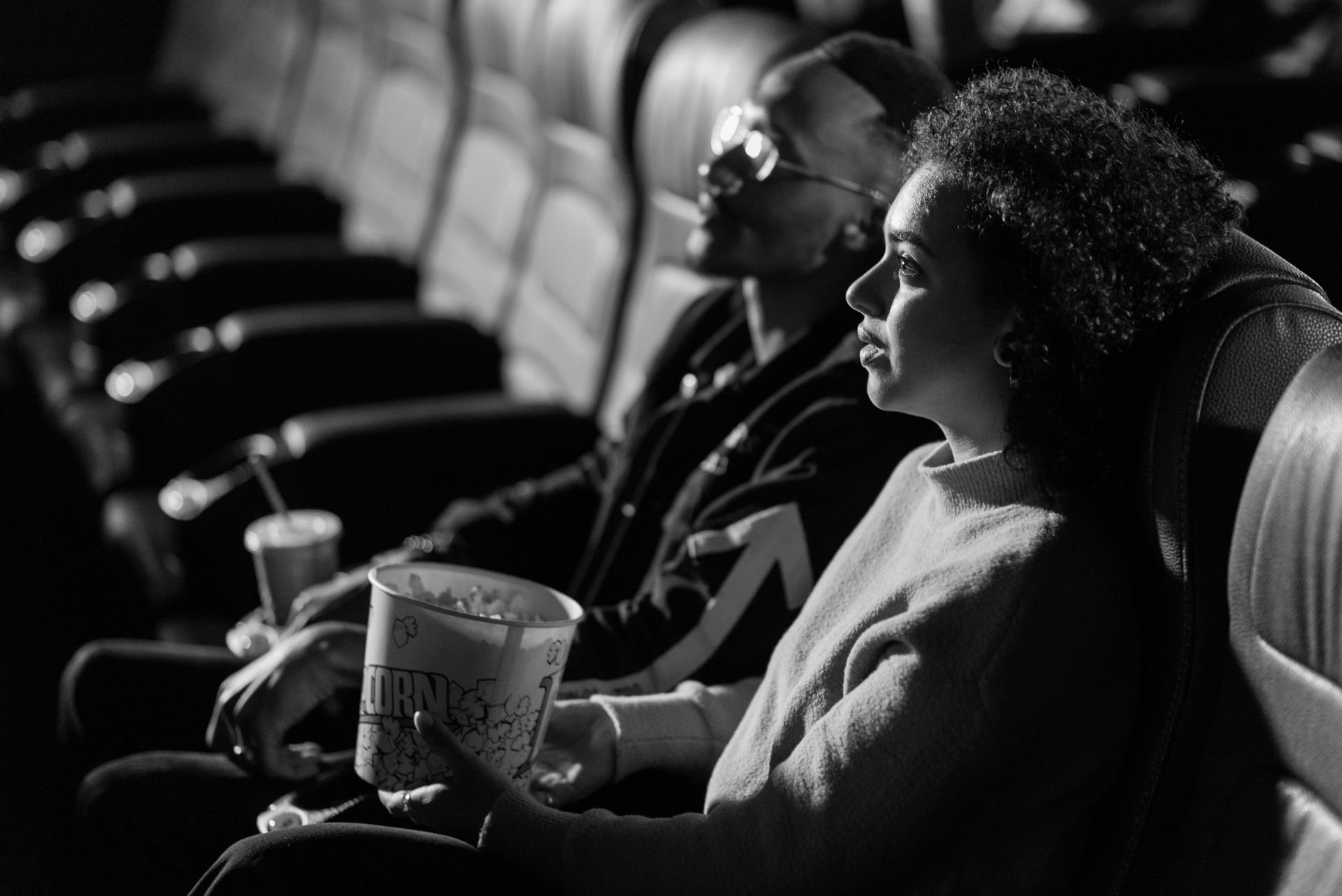 konservatuvar-adayinin-izlemesi-gereken-oyunlar-ve-filmler